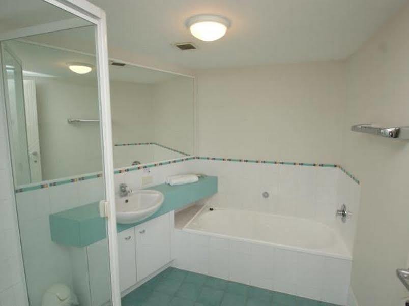 The Esplanade Riverview Holiday Apartments Maroochydore Exteriör bild