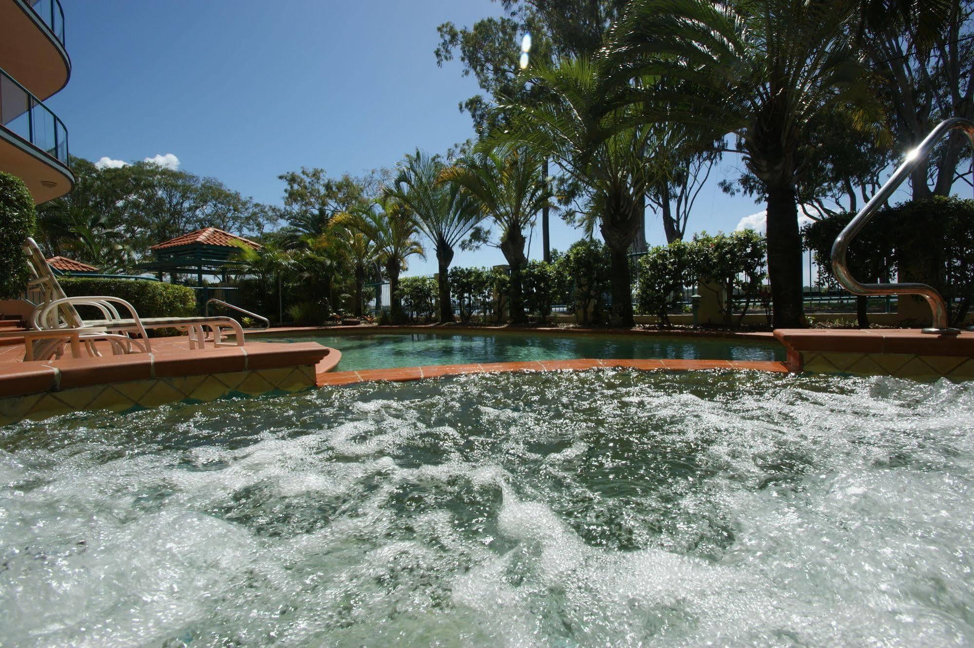 The Esplanade Riverview Holiday Apartments Maroochydore Exteriör bild