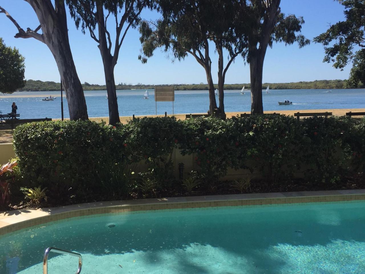 The Esplanade Riverview Holiday Apartments Maroochydore Exteriör bild